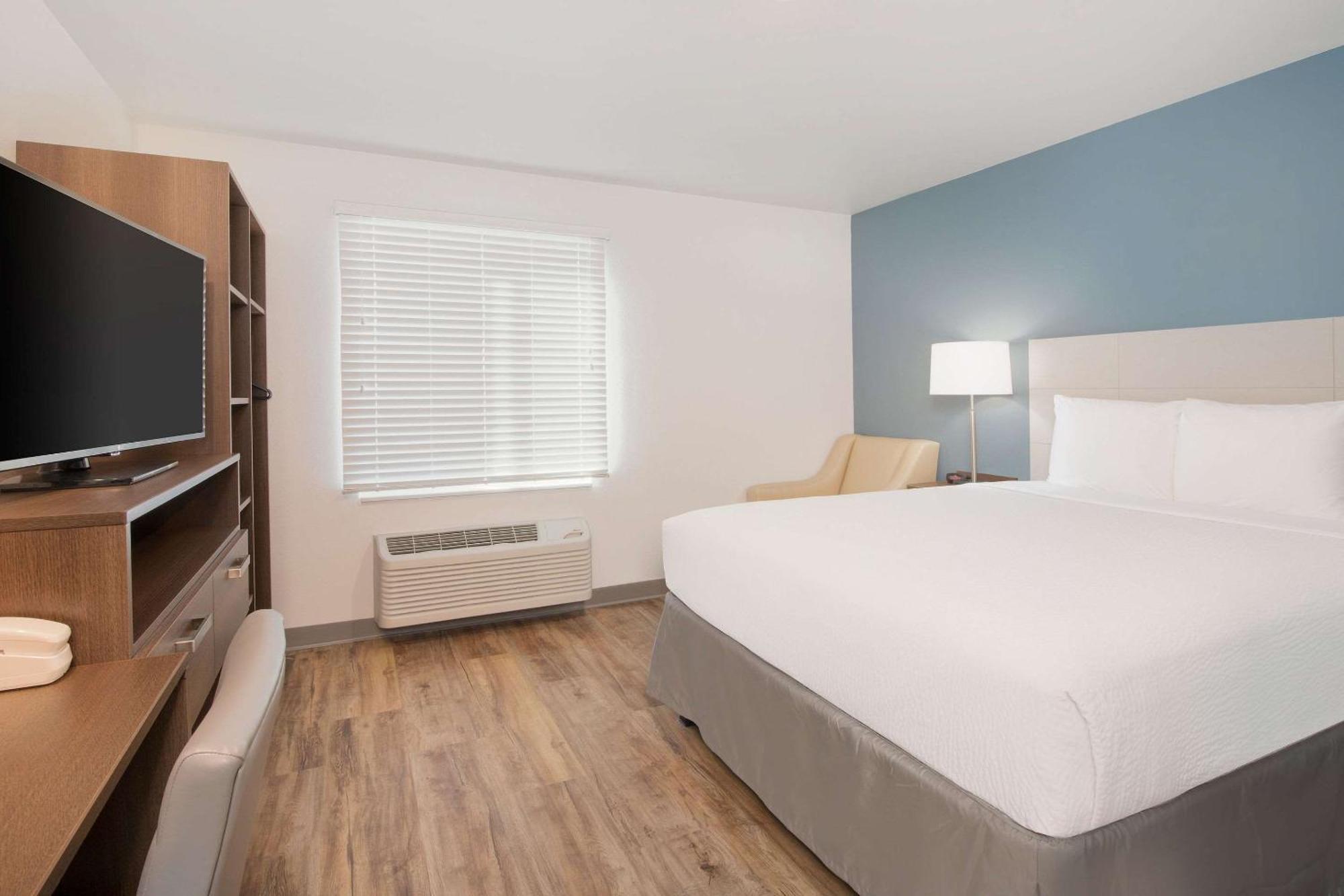 Woodspring Suites Savannah Пулер Экстерьер фото